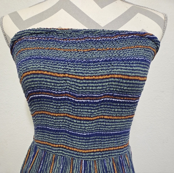 Urban Outfitters Striped Strapless Smocked Jumpsuit with Ankle Ties - Picture 2 of 10